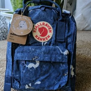 NWT Kanken Art mini